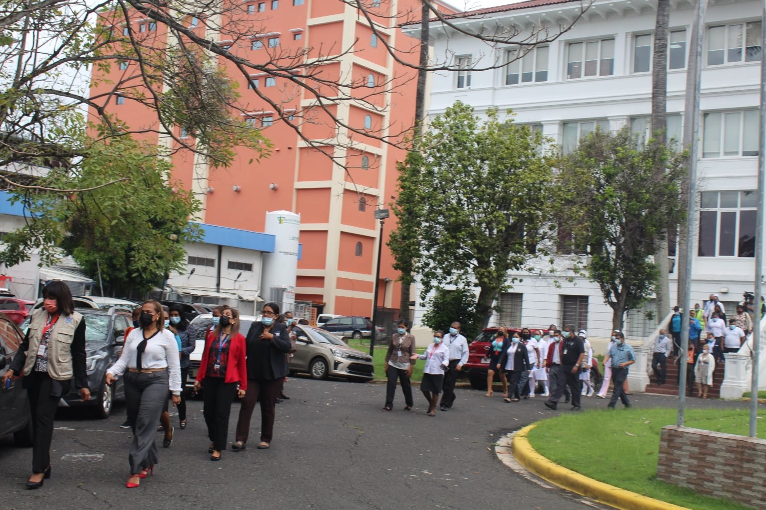 Hst Realiz Simulacro De Evacuaci N Hospital Santo Tomas